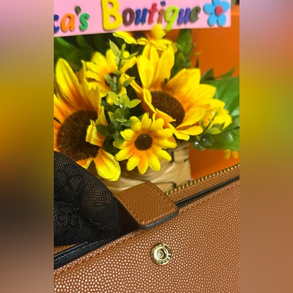 🆕MARC JACOBS Phone Wristlet Wallet from NORDSTROM Rack - Picture 11 of 17